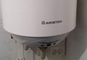 Замена водонагревателя Аристон в Новом Уренгое